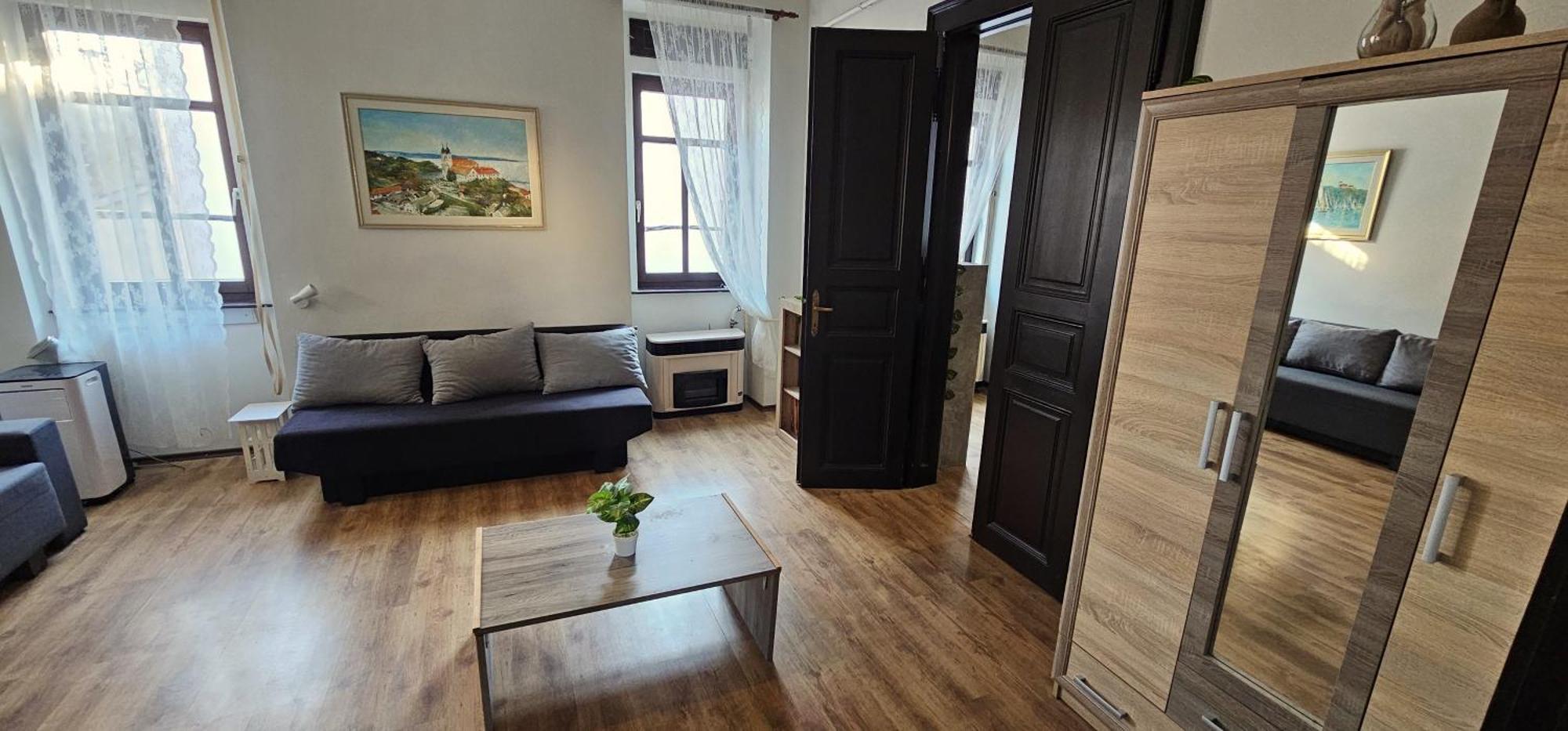 Artist Apartment Кестхей Экстерьер фото